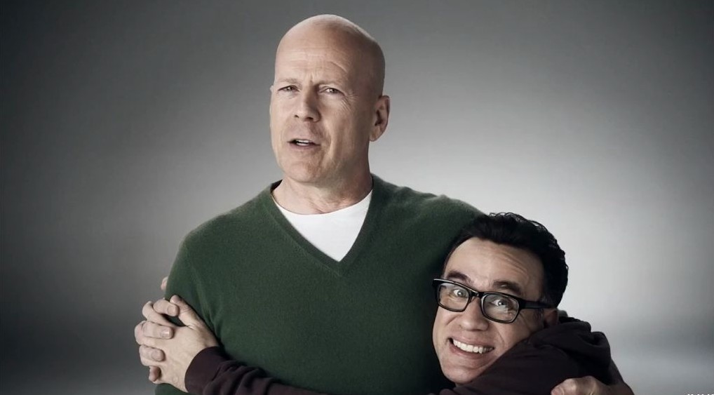 bruce willis pub superbowl